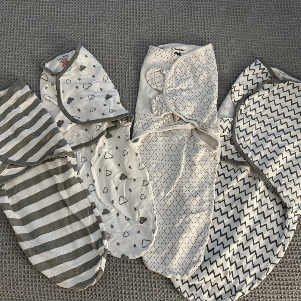 4 Velcro baby swaddles